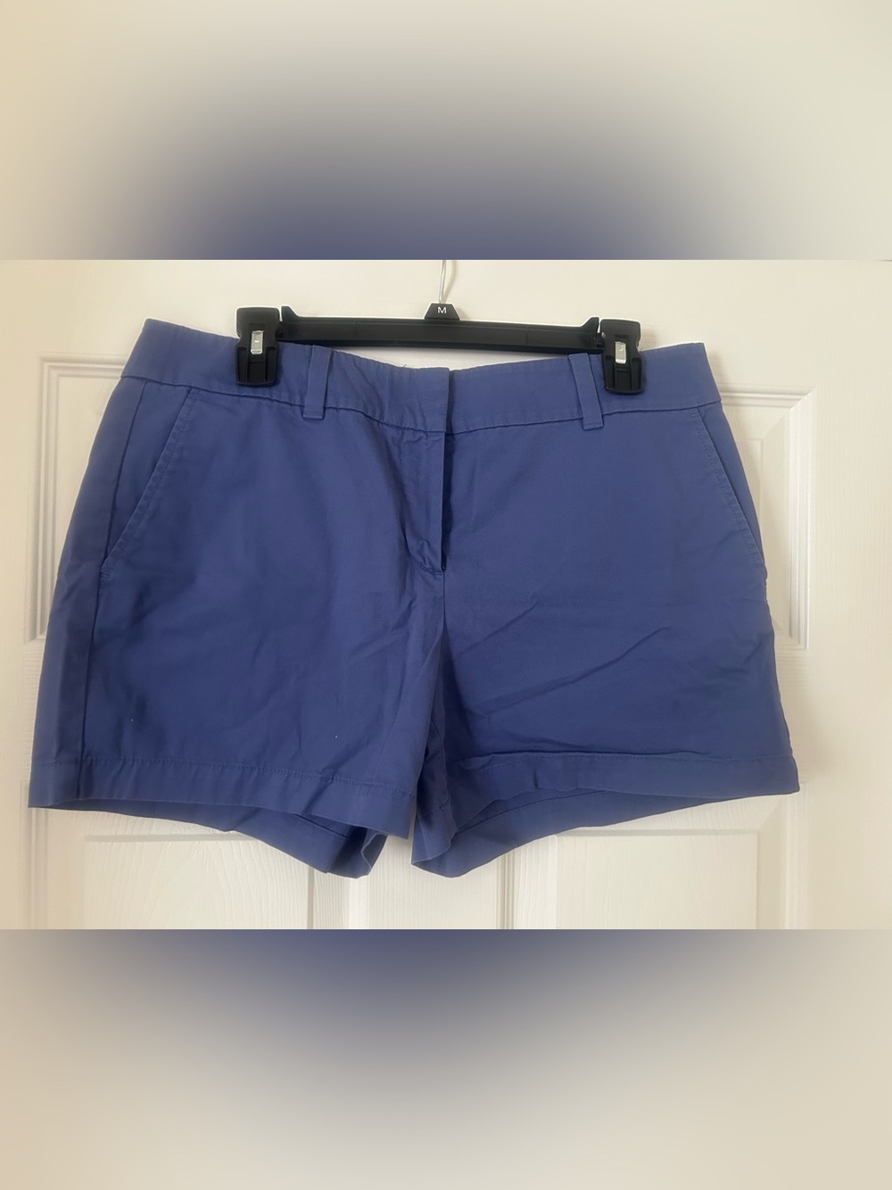 LOFT Periwinkle Blue 4 inch Shorts